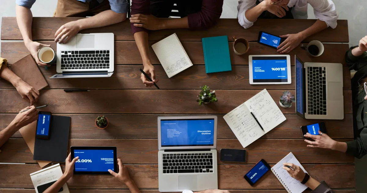 Panfletagem Digital ou Tráfego Pago: Qual Traz Mais Resultados?